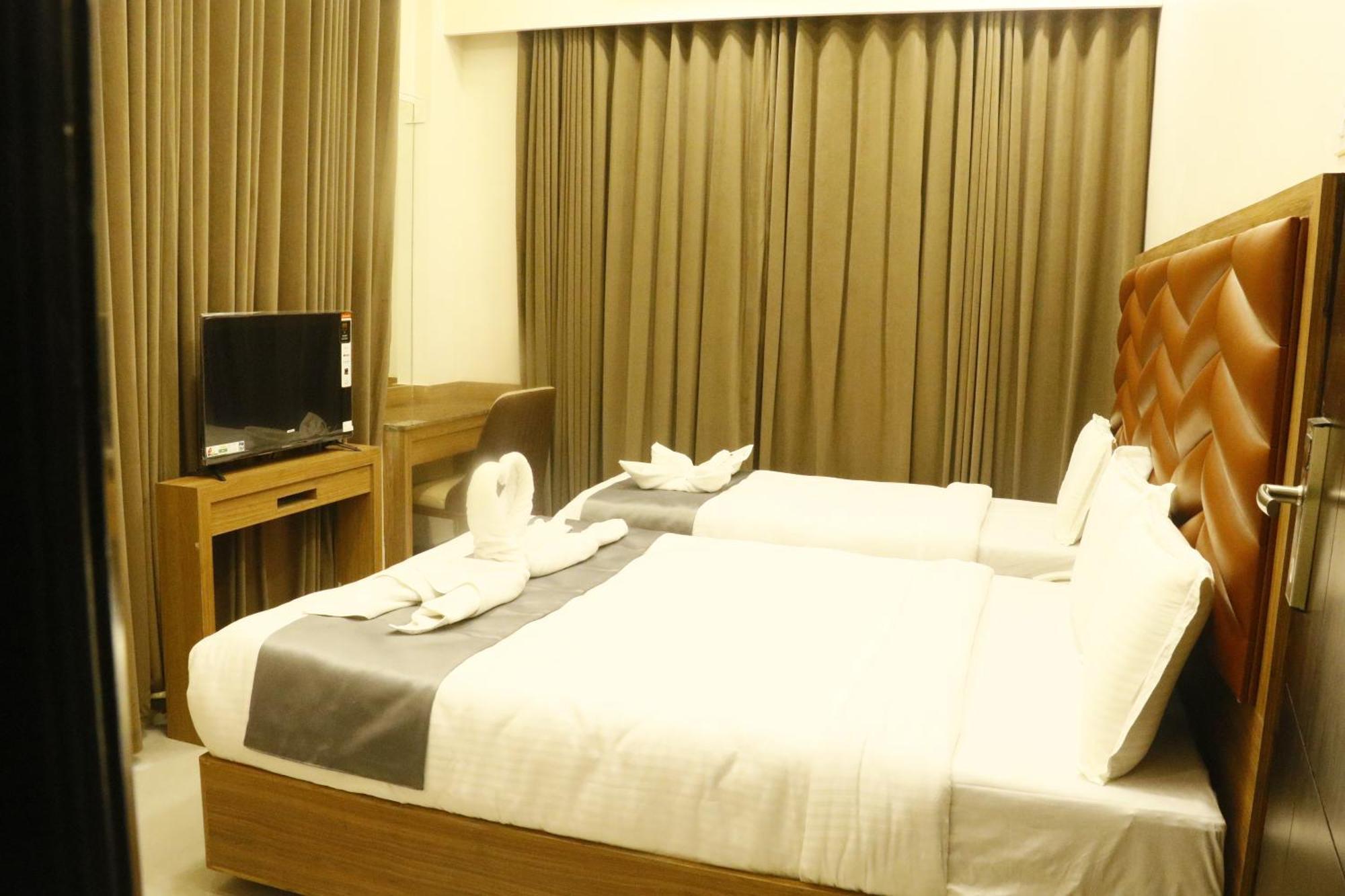 Hotel Cosmo Grande Chennai Exterior foto